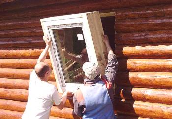 Instalace plastových oken se sklem v dřevěném domě to udělejte sami